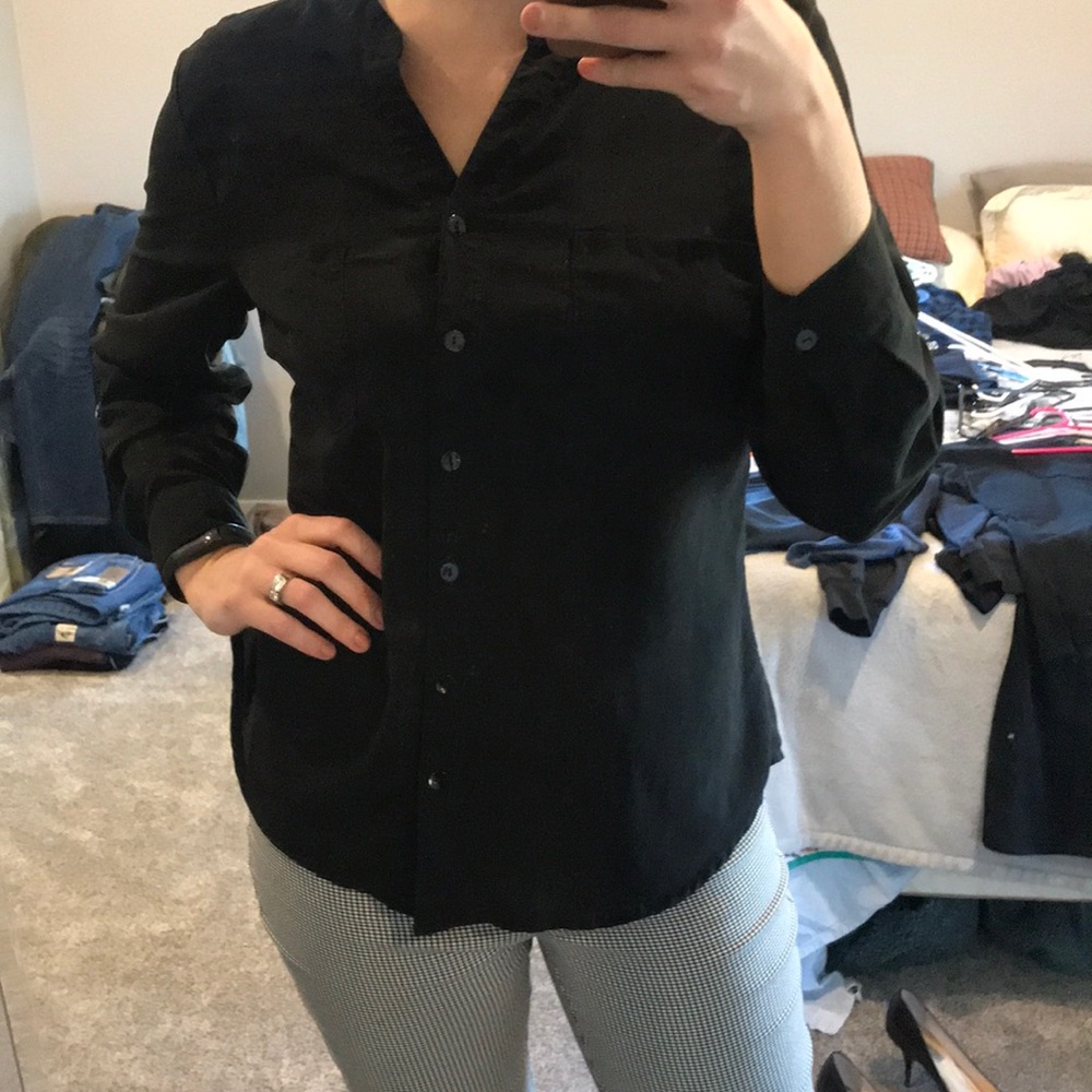 Black Covington Shirt. Size L.